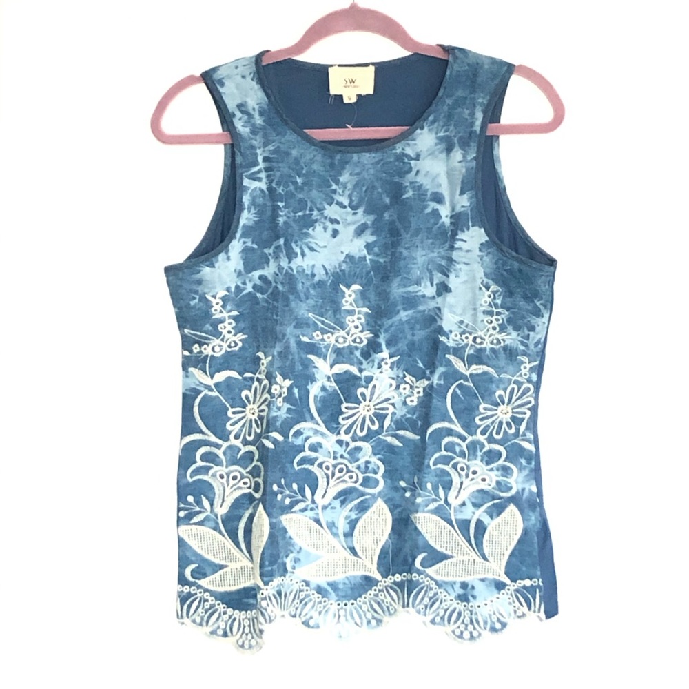 SW New York Floral Embroidered Lacer Cut blue Top